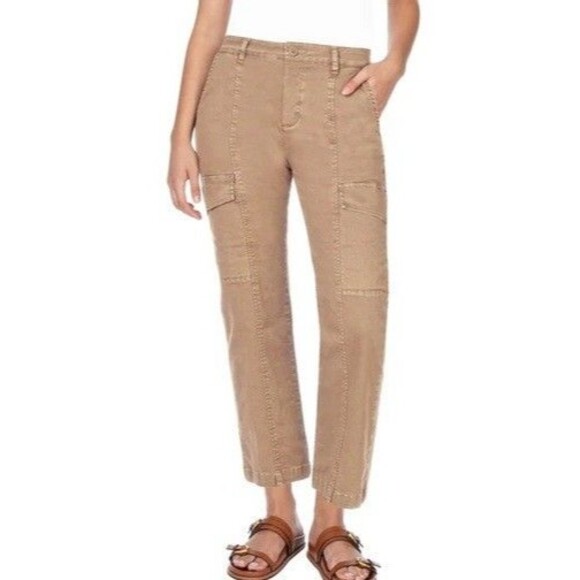 NWOT Well Worn Ladies' Tencel Blend Cargo Pant Tan (Driftwood) Size 14 - Picture 1 of 3
